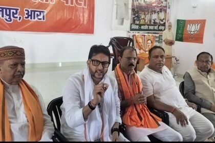 वोट चोरी का आरोप रोहिंग्या,बांग्लादेशी घूसपैठियों को बचाने की साजिश : ऋतुराज सिन्हा 14