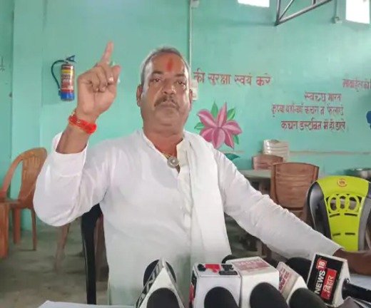 पैक्स अध्यक्ष पर चुनावी धोखाधड़ी का आरोप 1
