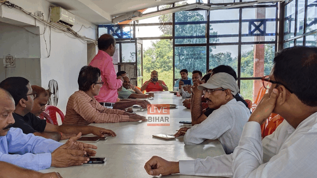 बिहार के पत्रकारों ने की बड़ी मांगे वर्किंग जर्नलिस्ट ऑफ इंडिया ने पेश किया 8 सूत्री ज्ञापन। 1