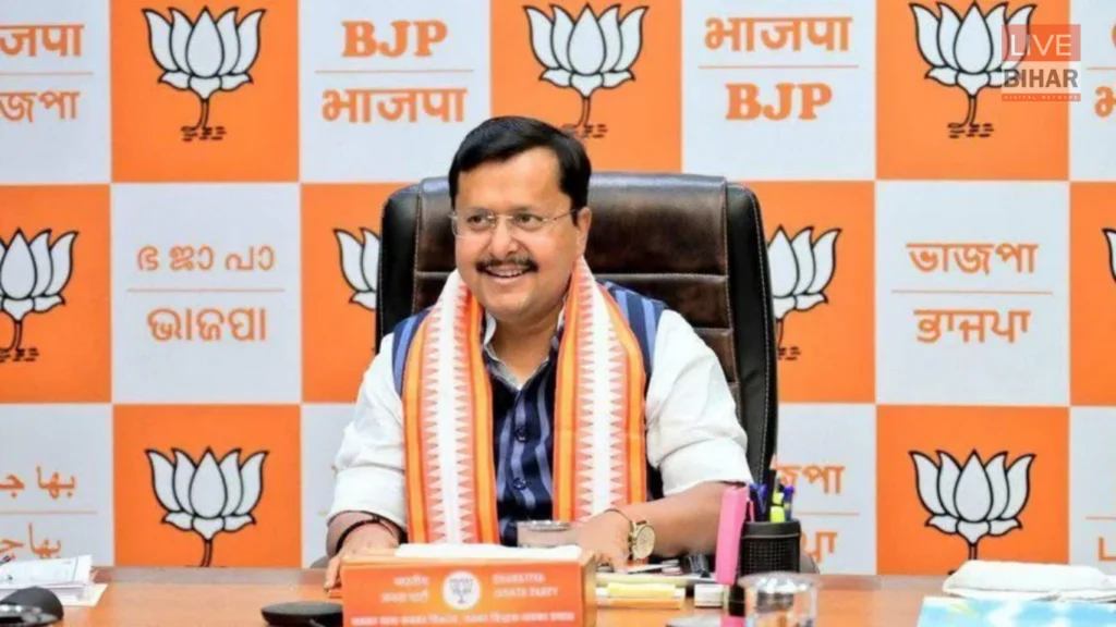 Nitish Navin BJP National President: 45 साल में पार्टी की कमान, पहले दिन से चुनावी एक्शन 2 Nitish Navin BJP National President: 45 साल में पार्टी की कमान, पहले दिन से चुनावी एक्शन 1