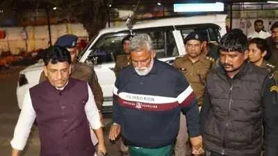Pappu Yadav Bail Patna Court: व्हीलचेयर पर कोर्ट पहुंचे पप्पू यादव को मिली जमानत — 31 साल पुराने केस में 3 दिन बाद जेल से राहत 1