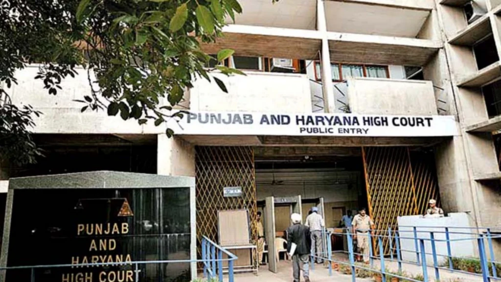 Housewife Compensation Verdict: हाईकोर्ट का ऐतिहासिक फैसला, गृहिणी के श्रम का मूल्य 1.18 करोड़ आंका 2 Housewife Compensation Verdict: हाईकोर्ट का ऐतिहासिक फैसला, गृहिणी के श्रम का मूल्य 1.18 करोड़ आंका 1